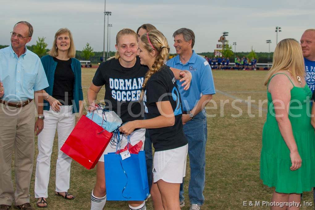 Senior Night 060.jpg